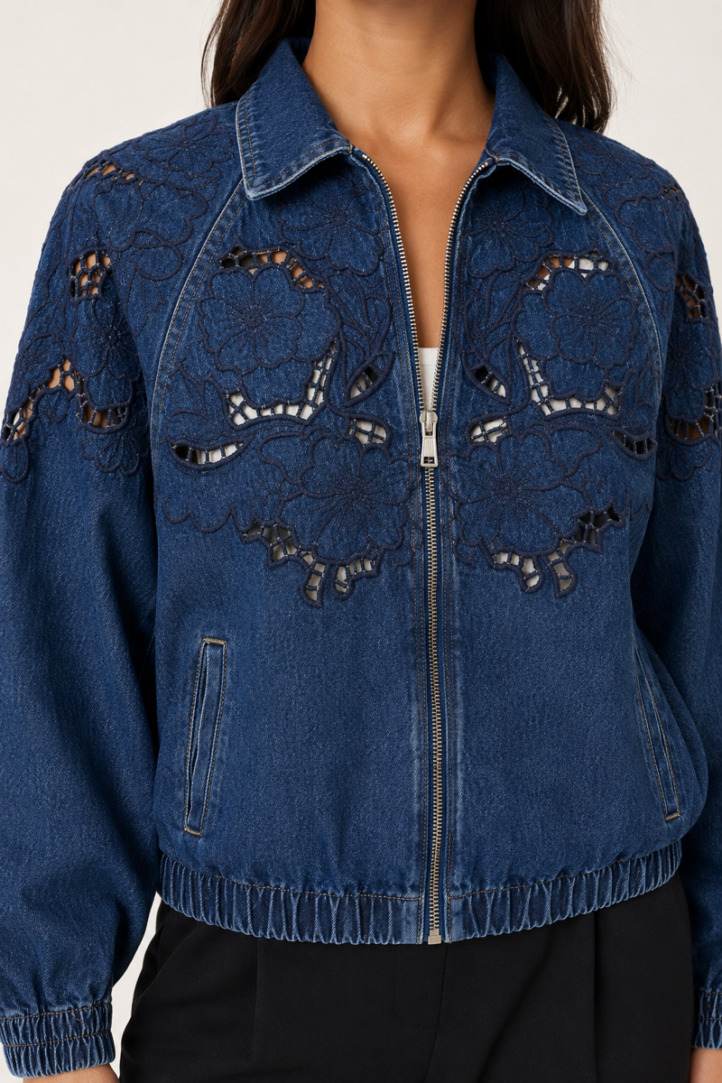 Tencel Denim Çiçek İşlemeli Bomber Ceket Görseli